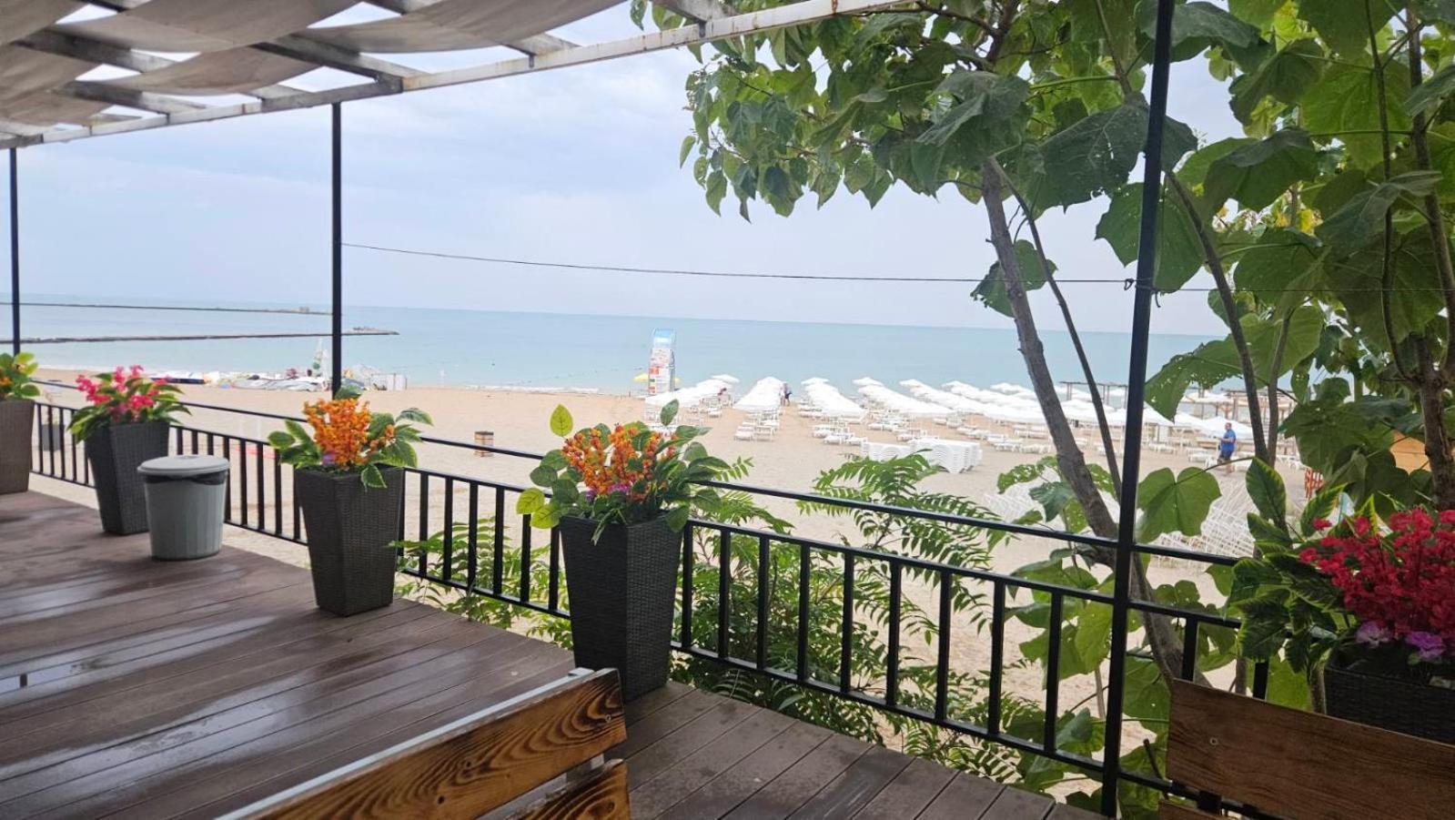 Maria Tereza Bungalows Balchik Exterior foto